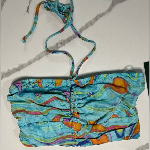 Super Cute Wild Fable Halter Crop Top - Size Small- NWT - Picture 4 of 10